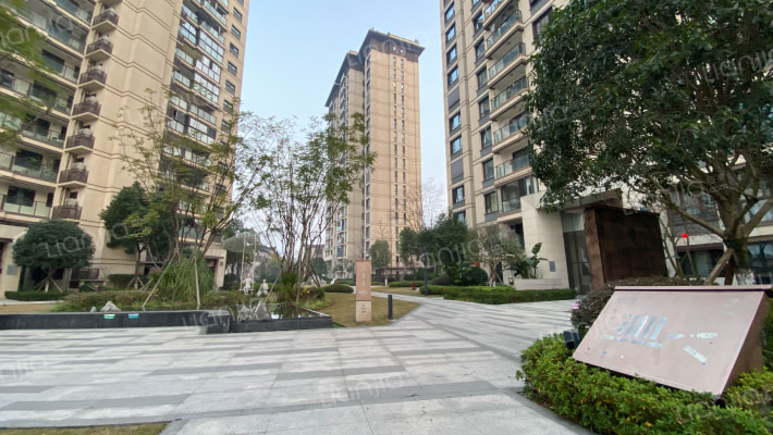 朗诗乐府领樾外景图