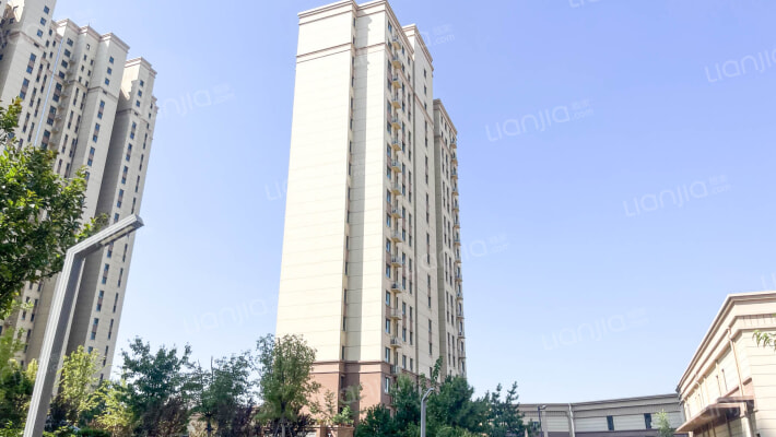 龙凤佳苑外景图