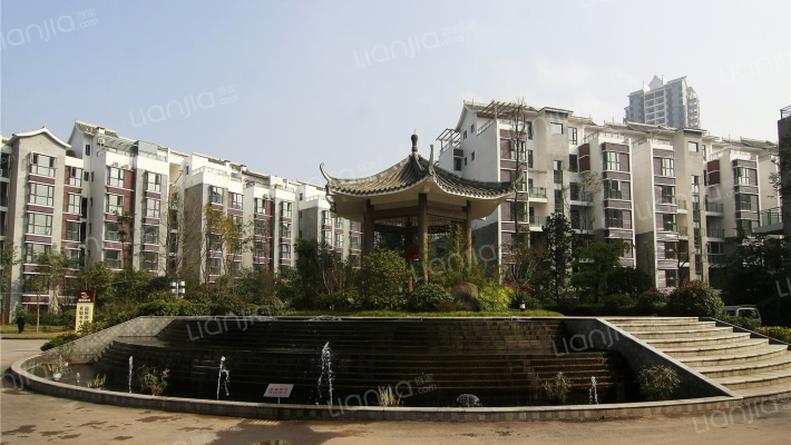 龙腾御锦外景图