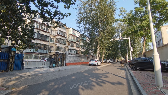 工商印刷厂宿舍外景图