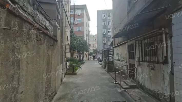 百花井大院外景图