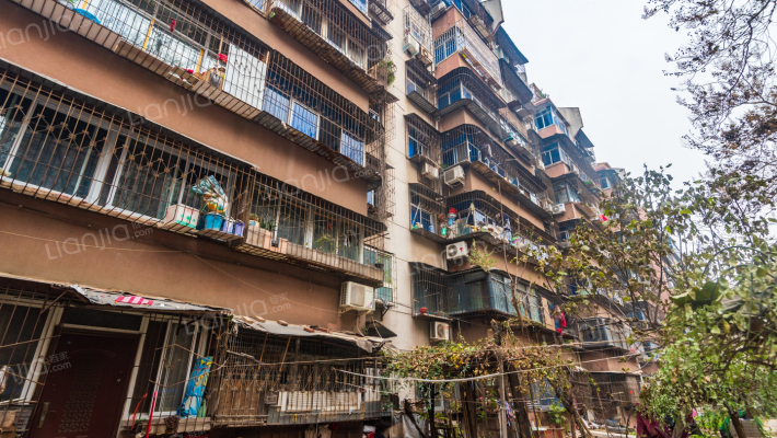 晖达优胜小区外景图