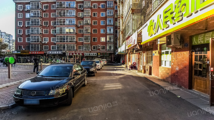 建国城市花园外景图