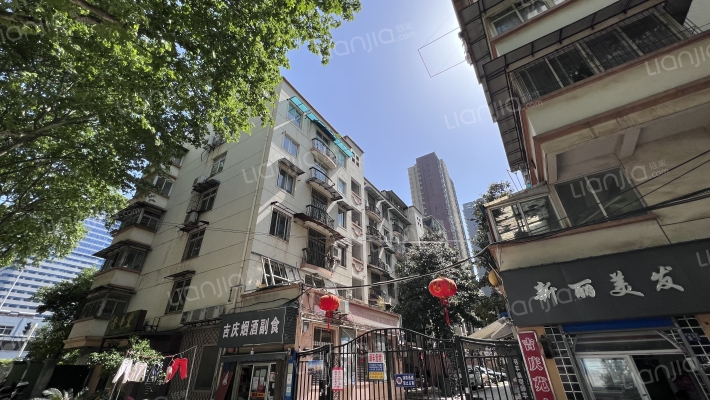 吉庆苑小区外景图