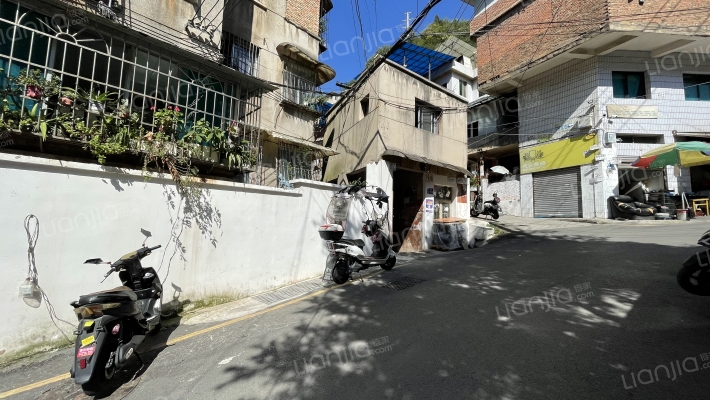 照壁巷15号外景图