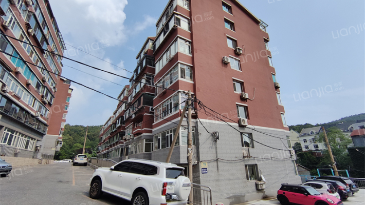 阳光花园一期外景图