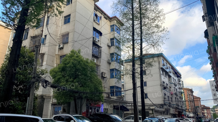 景杉路510号外景图