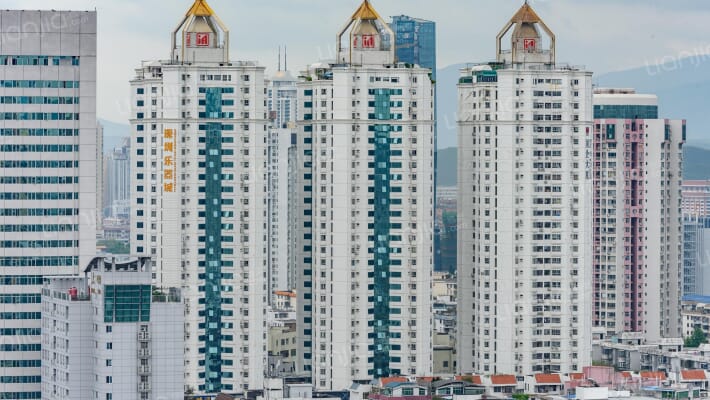 国企大厦外景图