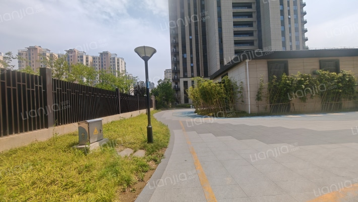 世茂璀璨蠡湖湾外景图