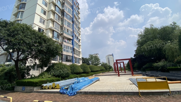 德馨天骄外景图