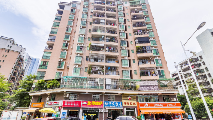 云山名苑外景图