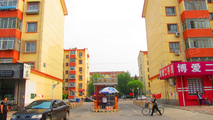 裕龙一区外景图