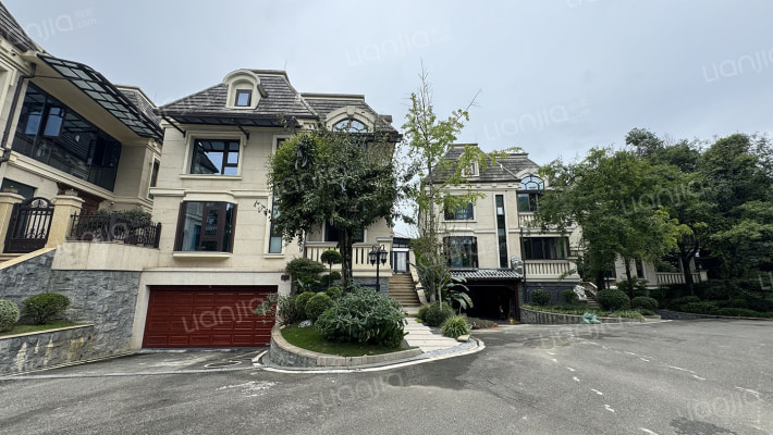 牧山鹭岛外景图