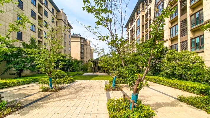 宝龙世家C区外景图