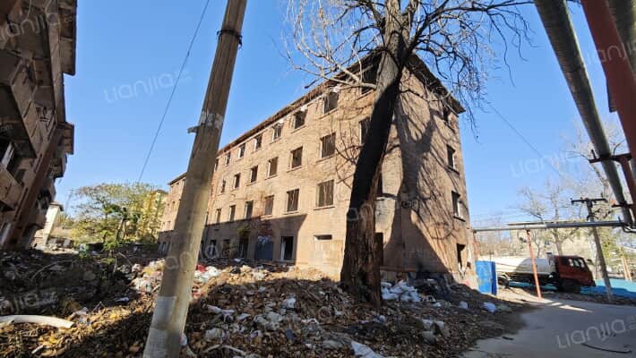 铁38宿舍外景图