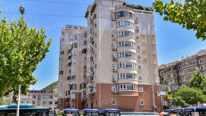 明月华庭外景图