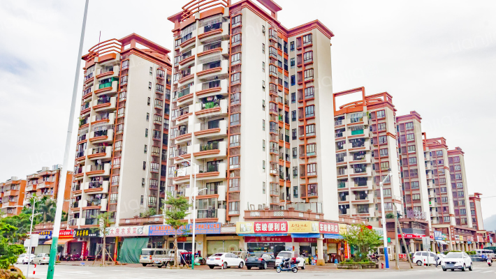 东峻芭堤花岸外景图