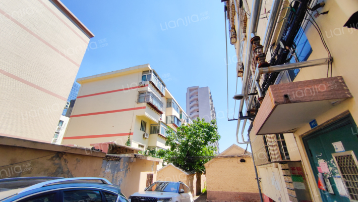 山大北路51号外景图