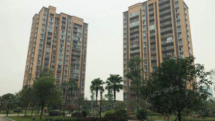 启昌中央华府外景图