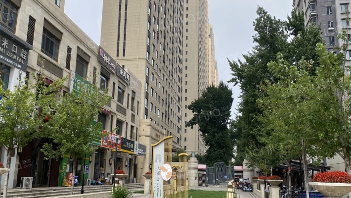 大都会公元外景图