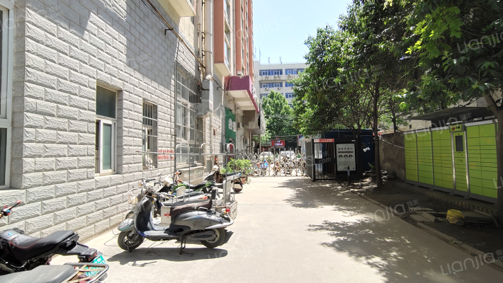 瑞泰公寓外景图