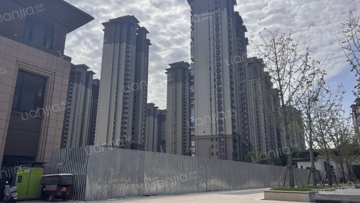 魏都悦龙台外景图