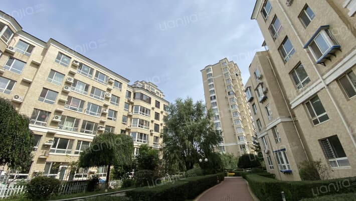 假日兰庭外景图