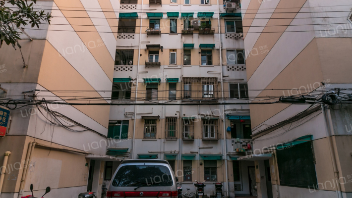 胶州路565弄外景图