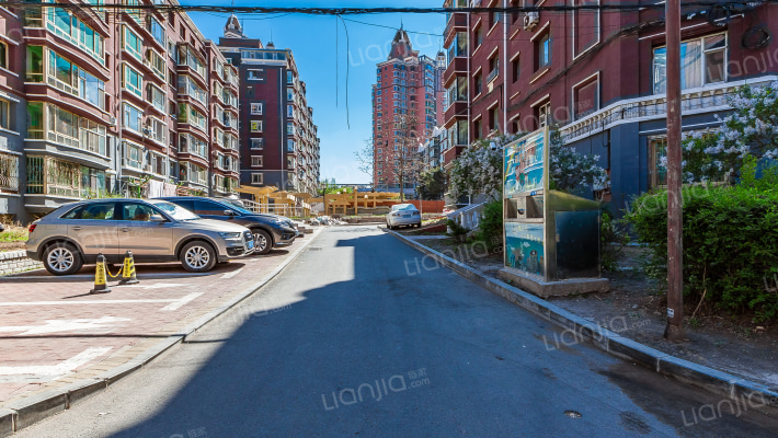 富豪花园西华苑外景图