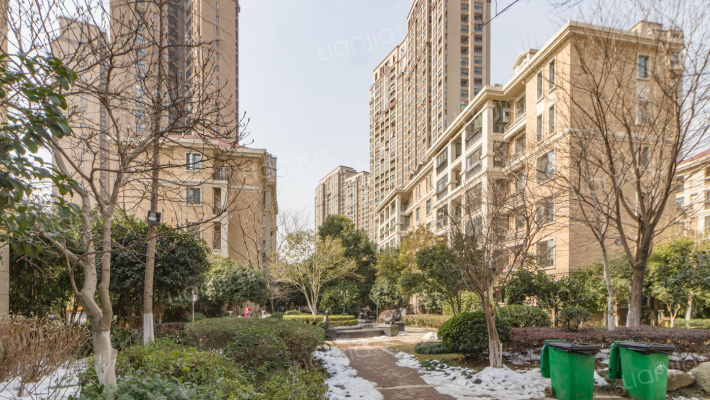 卧龙丽景湾三期外景图