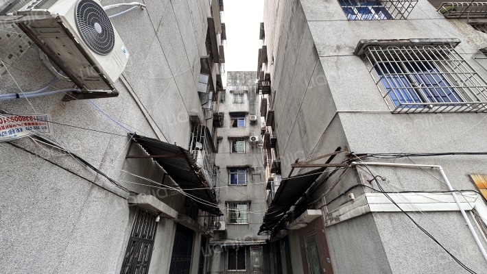 怡景大厦外景图