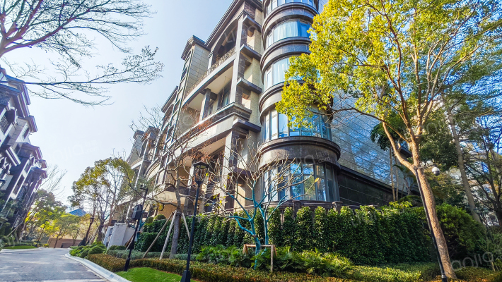 皇府御园外景图