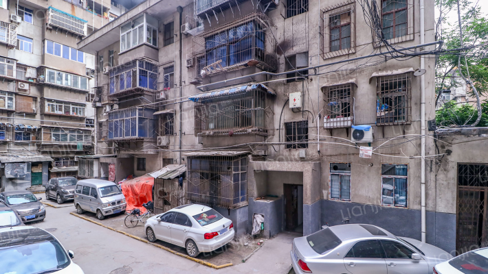 从新小区外景图