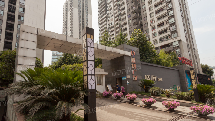 聚信广场外景图