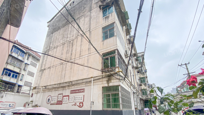 福乐园小区外景图