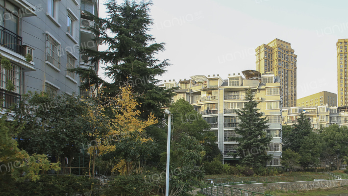 普天居贤院外景图