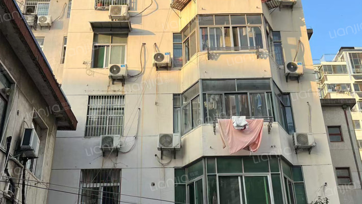 水产局宿舍外景图