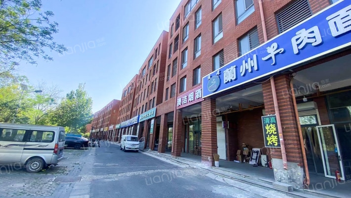 天池北路外景图