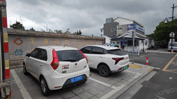 太湖美山庄外景图