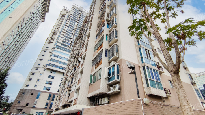 源利公寓外景图