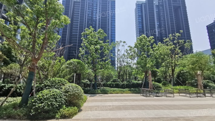 月亮湾壹号二期外景图