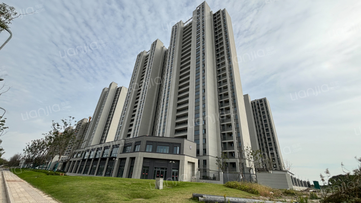 国贸中南梧桐原外景图