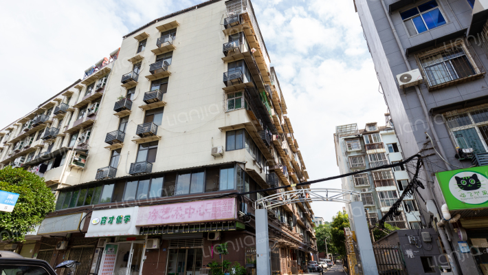 吴中街214号外景图