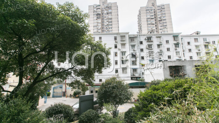 长宁大厦外景图