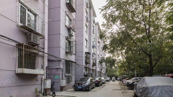 育芳园甲一号院外景图