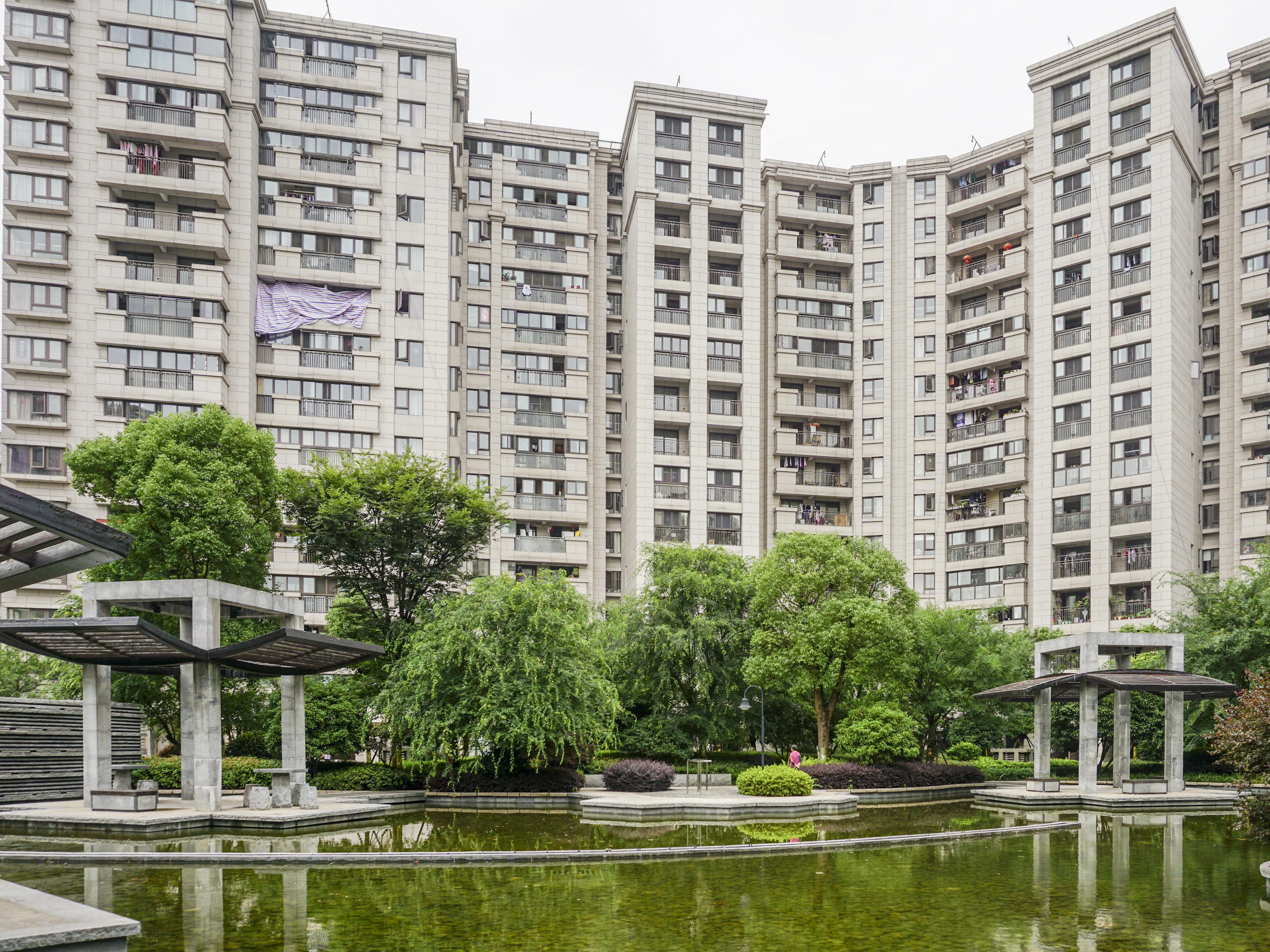 凯德龙湾小区实景 13
