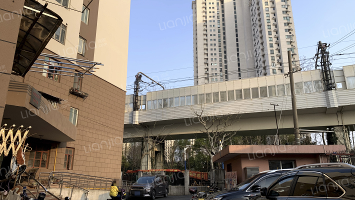 友谊大楼外景图