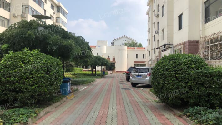 恬园别墅外景图