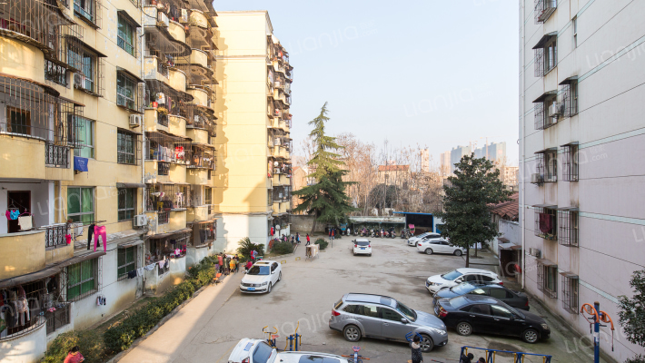 中心小区外景图