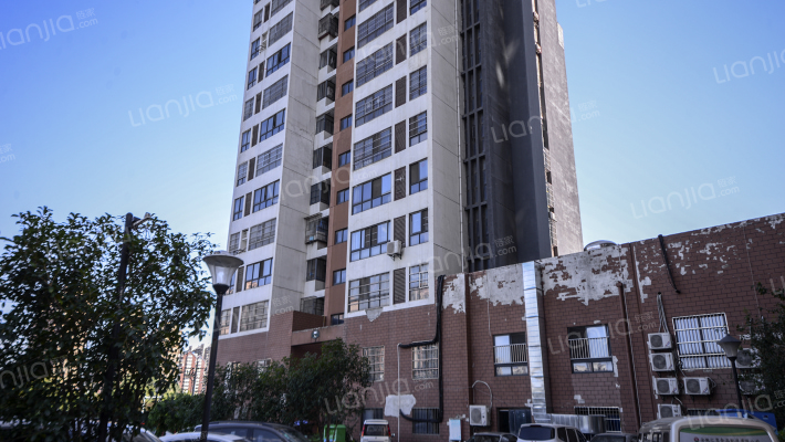 龙湾国际公寓外景图